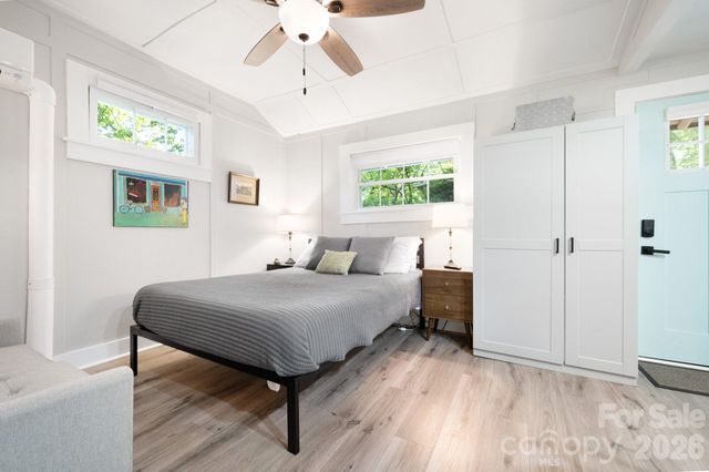 15 and 16 Cottage Drive, Asheville, NC 28805