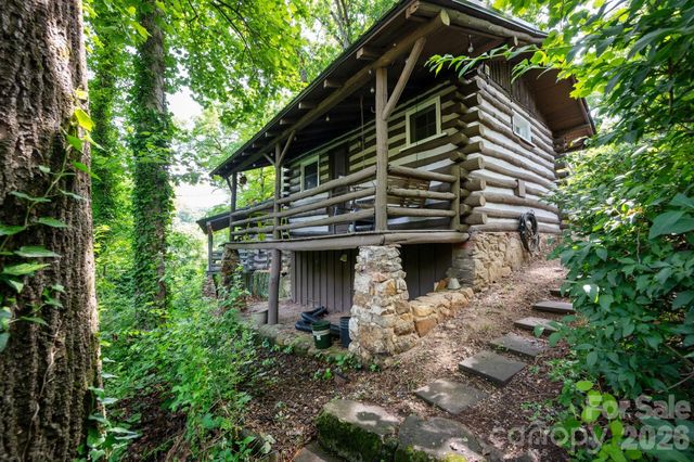 15 and 16 Cottage Drive, Asheville, NC 28805