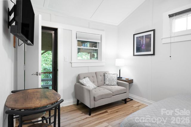 15 and 16 Cottage Drive, Asheville, NC 28805