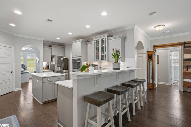 516 Ladysmith Drive, Simpsonville, SC 29681