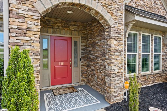 516 Ladysmith Drive, Simpsonville, SC 29681