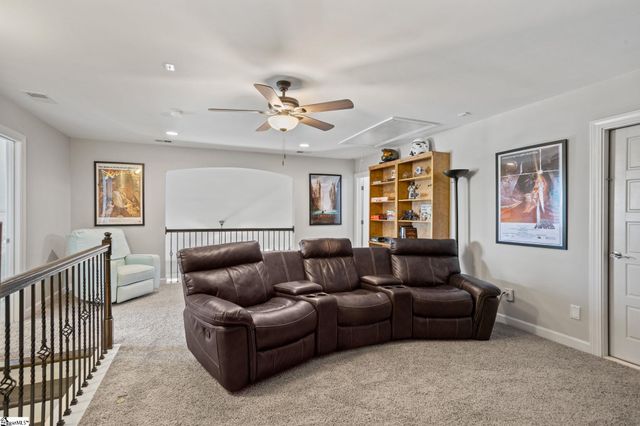 516 Ladysmith Drive, Simpsonville, SC 29681