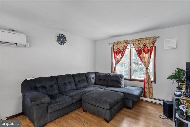 441 MITCHELL AVE, Hagerstown, MD 21740