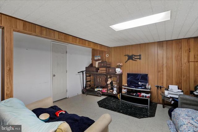 441 MITCHELL AVE, Hagerstown, MD 21740