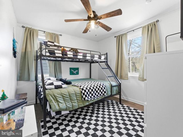 401 WOODBURY TER, West Deptford, NJ 08086