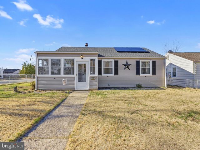 401 WOODBURY TER, West Deptford, NJ 08086