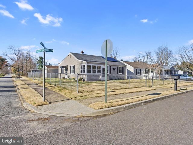 401 WOODBURY TER, West Deptford, NJ 08086