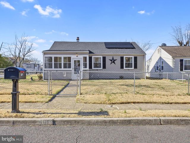 401 WOODBURY TER, West Deptford, NJ 08086