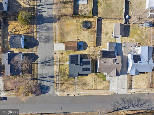 401 WOODBURY TER, West Deptford, NJ 08086