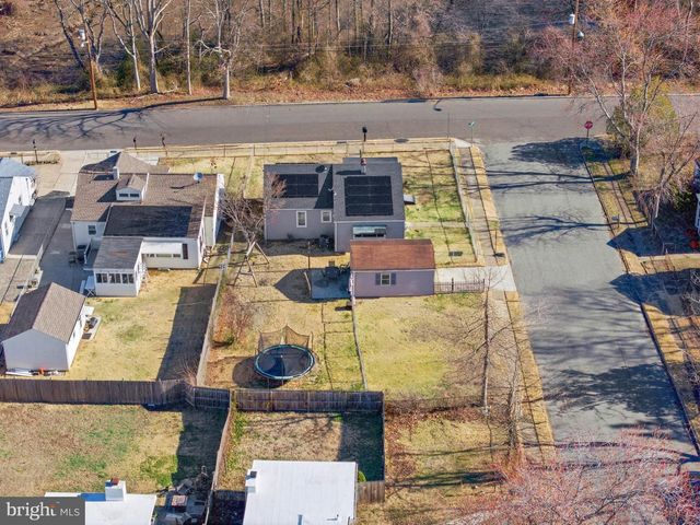 401 WOODBURY TER, West Deptford, NJ 08086