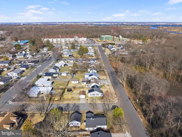 401 WOODBURY TER, West Deptford, NJ 08086