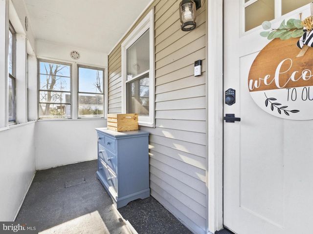 401 WOODBURY TER, West Deptford, NJ 08086