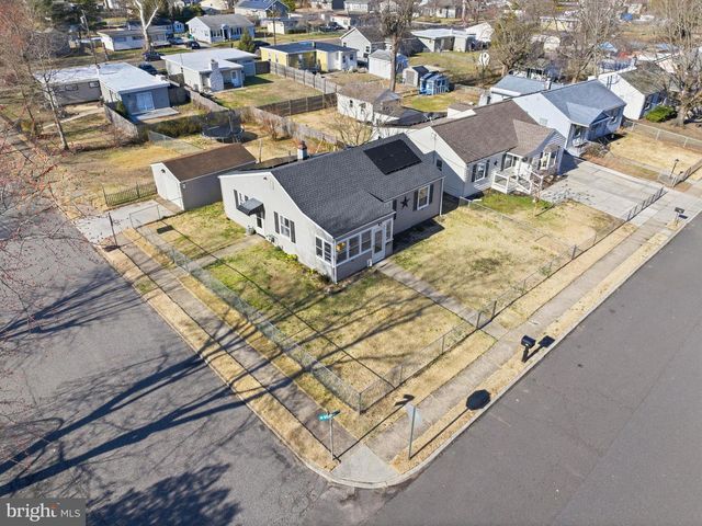 401 WOODBURY TER, West Deptford, NJ 08086