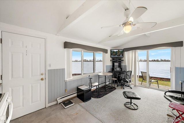 9287 N River Road 1, Clay Township, MI 48001