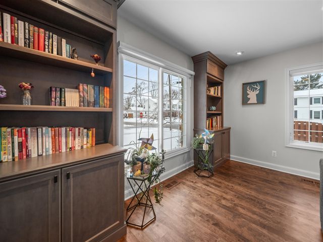 990 Ross Street, Plymouth, MI 48170