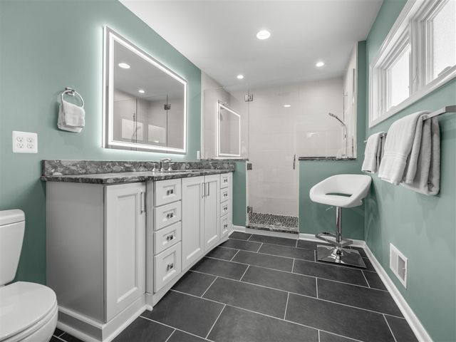 990 Ross Street, Plymouth, MI 48170