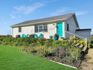 18312 Avery Road, Three Oaks, MI 49128