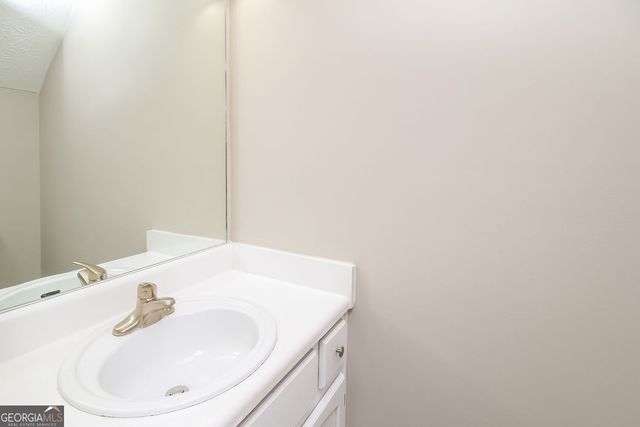 5707 Wells Circle, Stone Mountain, GA 30087