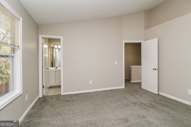 5707 Wells Circle, Stone Mountain, GA 30087