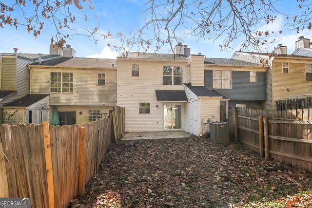5707 Wells Circle, Stone Mountain, GA 30087