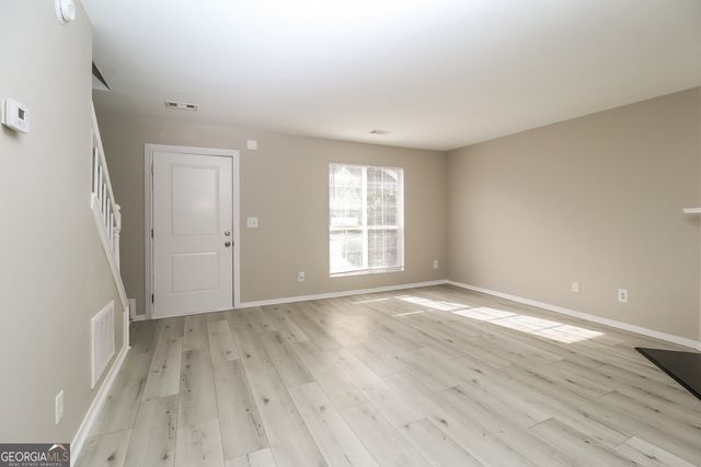 5707 Wells Circle, Stone Mountain, GA 30087