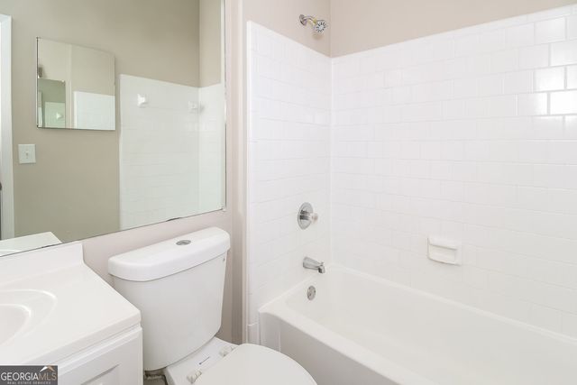 5707 Wells Circle, Stone Mountain, GA 30087