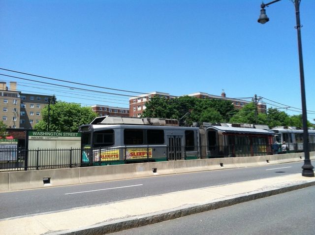 1568 Commonwealth Ave 12, Boston, MA 02135