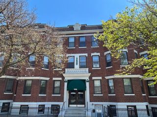 1568 Commonwealth Ave 12, Boston, MA 02135