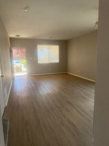 10401 Pintado Court NW, Albuquerque, NM 87114