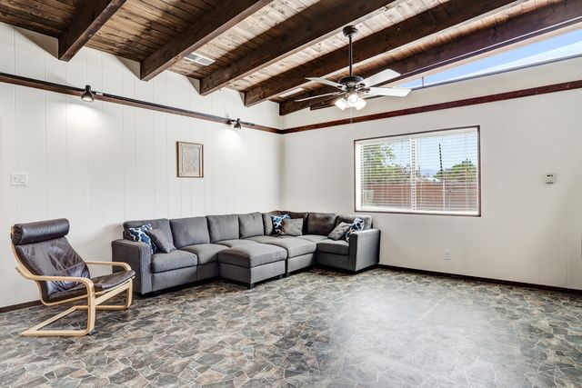 3560 Luke Circle NW, Albuquerque, NM 87107