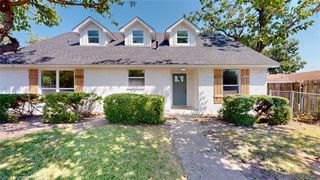2534 N Saint Augustine Drive, Dallas, TX 75227