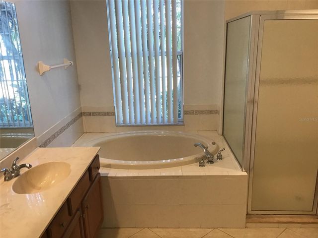 4616 62ND AVENUE E, Bradenton, FL 34203