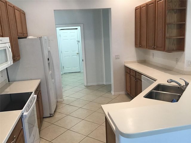 4616 62ND AVENUE E, Bradenton, FL 34203