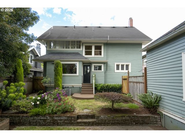 515 Ne FLORAL Pl, Portland, OR 97232