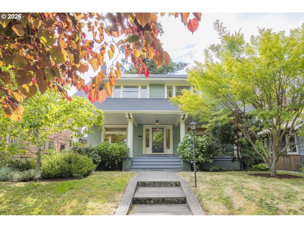 515 Ne FLORAL Pl, Portland, OR 97232