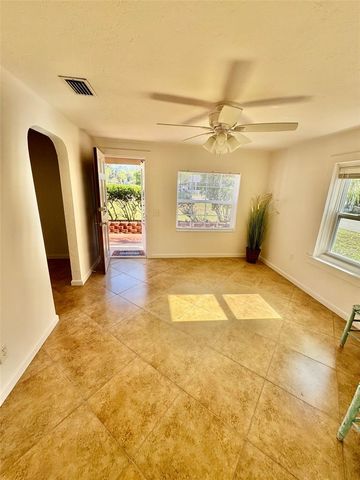 910 W FRENCH AVENUE, Orange City, FL 32763