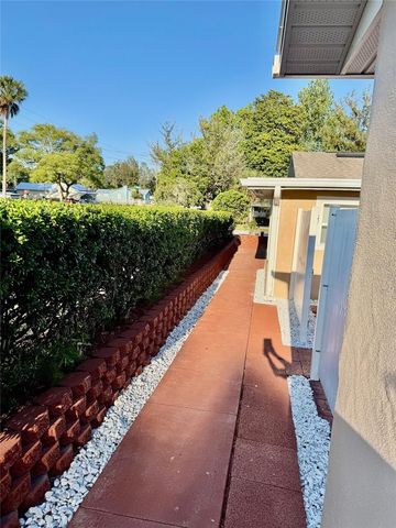 910 W FRENCH AVENUE, Orange City, FL 32763