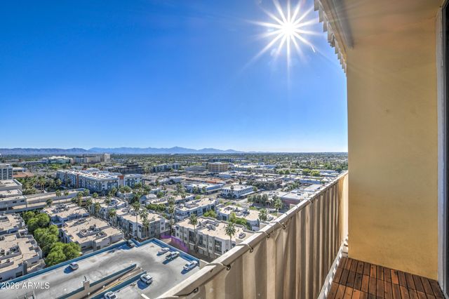 207 W CLARENDON Avenue H16, Phoenix, AZ 85013