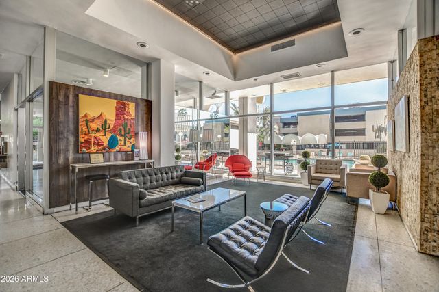 207 W CLARENDON Avenue H16, Phoenix, AZ 85013