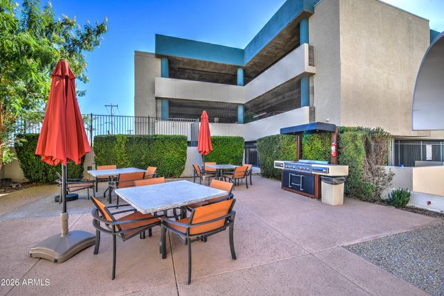 207 W CLARENDON Avenue H16, Phoenix, AZ 85013