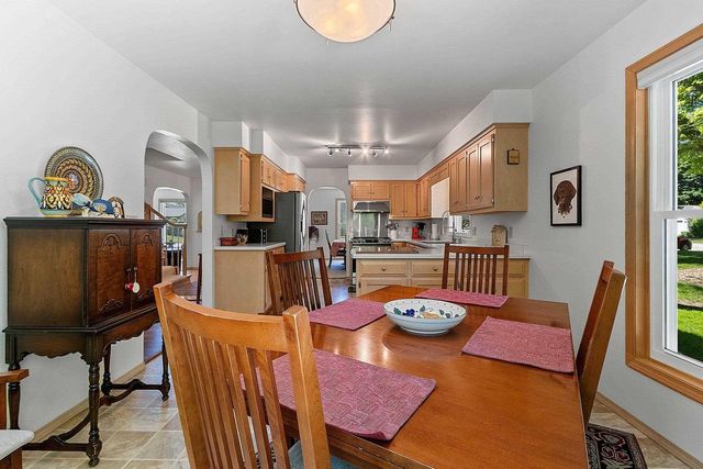 2595 EDGEWOOD LANE, Green Bay, WI 54302