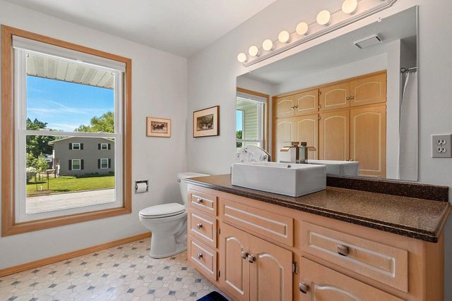 2595 EDGEWOOD LANE, Green Bay, WI 54302