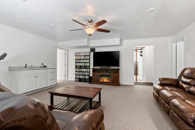 2595 EDGEWOOD LANE, Green Bay, WI 54302