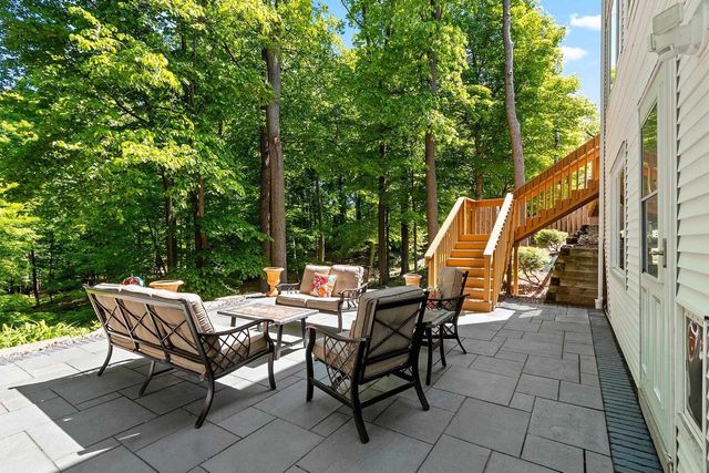 2595 EDGEWOOD LANE, Green Bay, WI 54302