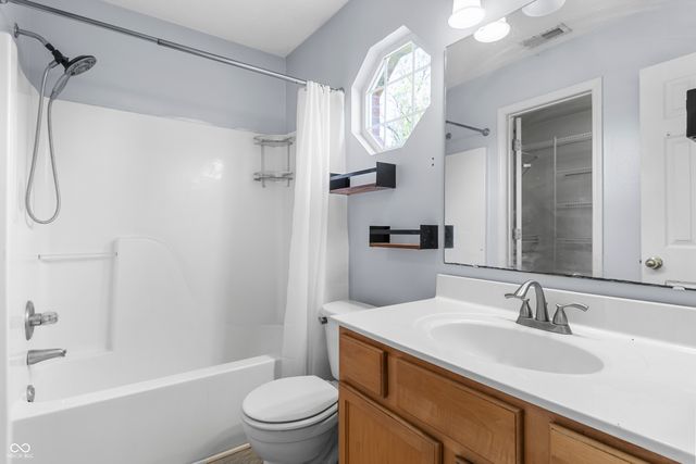 4921 Fields Boulevard, Indianapolis, IN 46239