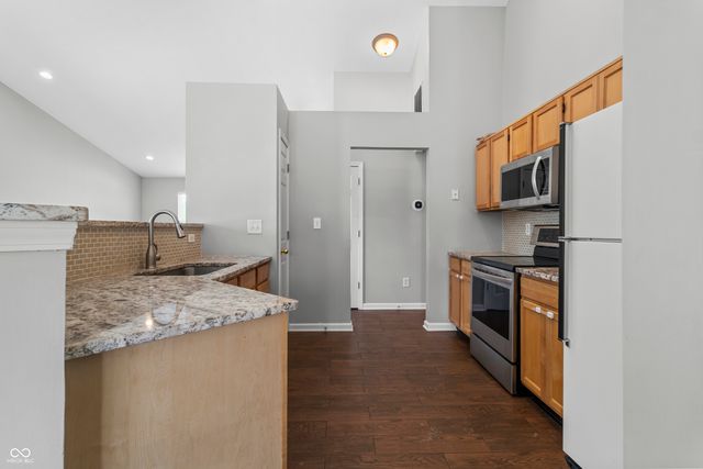 4921 Fields Boulevard, Indianapolis, IN 46239