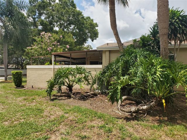 1554 GLEN COURT A, Dunedin, FL 34698