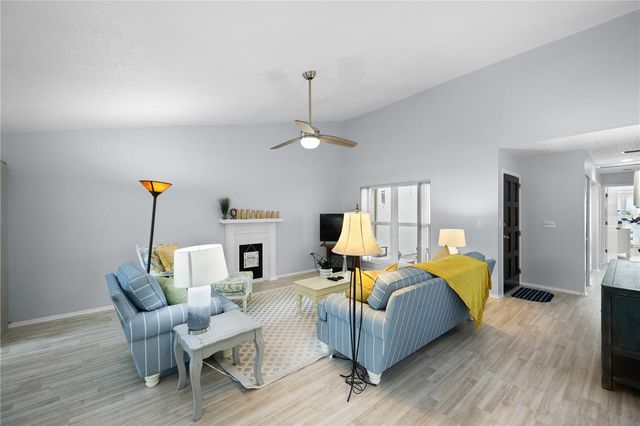 1554 GLEN COURT A, Dunedin, FL 34698