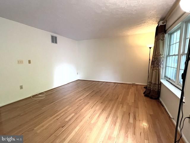 11022 OUTPOST DR, Gaithersburg, MD 20878