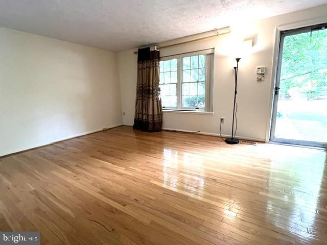 11022 OUTPOST DR, Gaithersburg, MD 20878